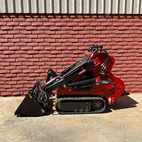 Maxi Equipment Hire - Skid steer hire page image of the UHI 1 Ton Mini Skid Steer side on.